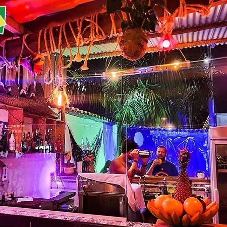 Paraty Santo Hostel Bar Екстер'єр фото