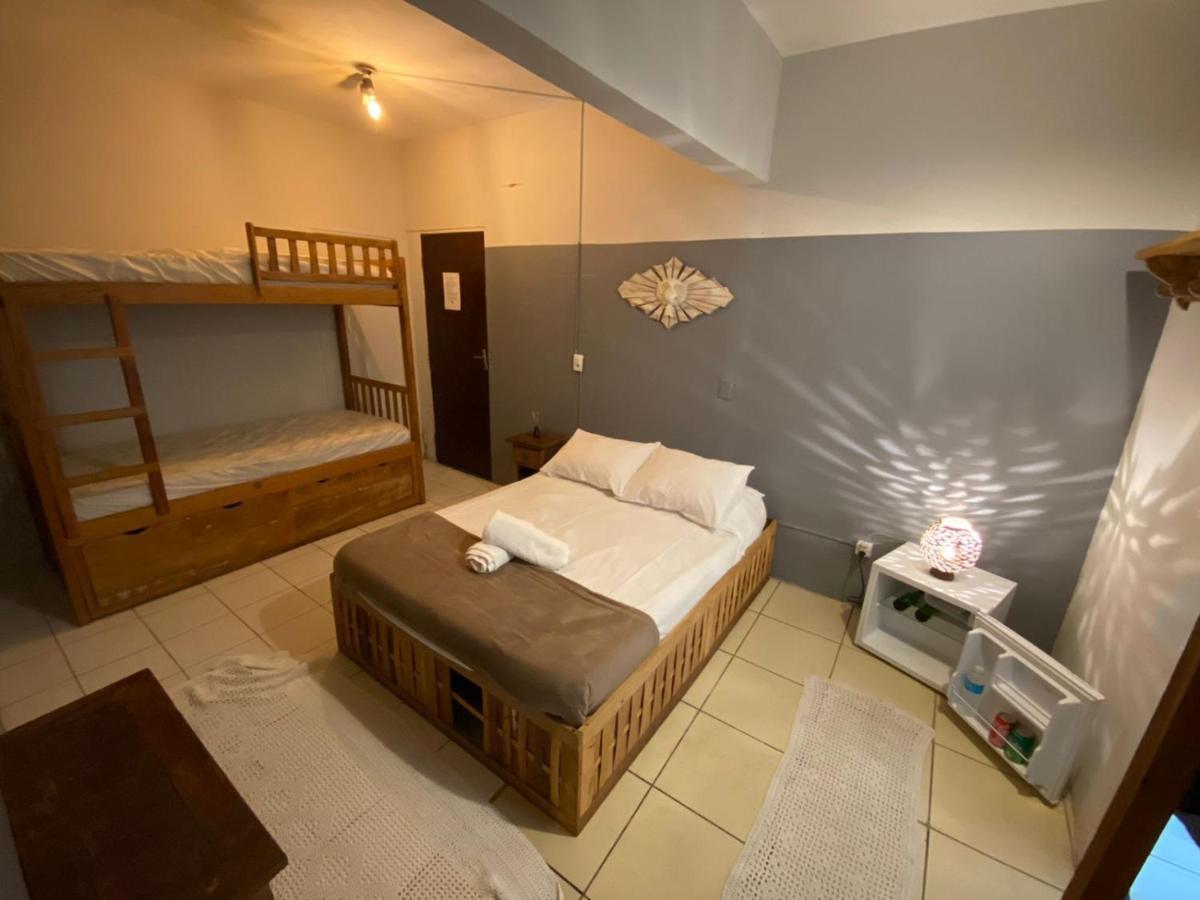 Paraty Santo Hostel Bar Екстер'єр фото